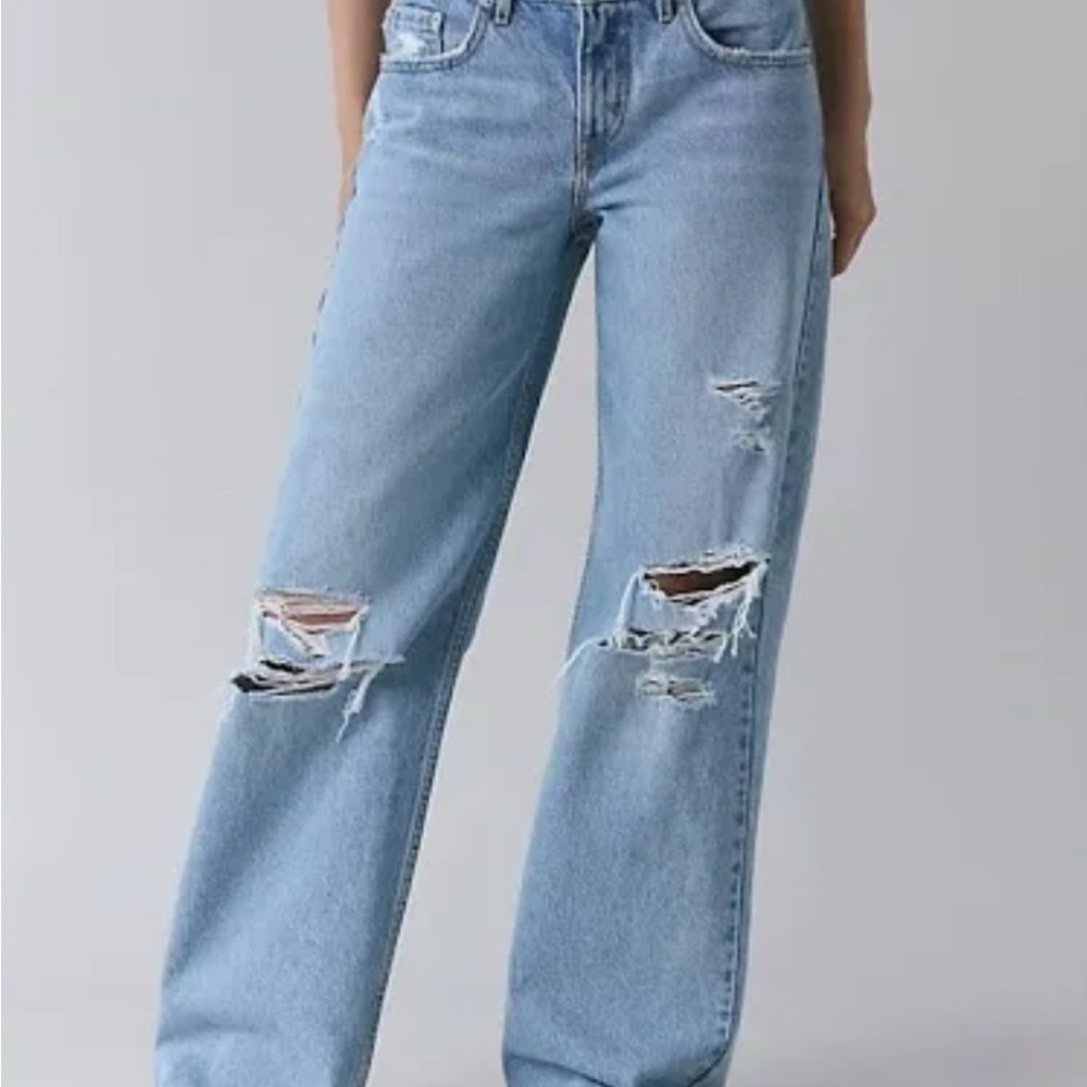 Classic Light Blue Distressed Jeans